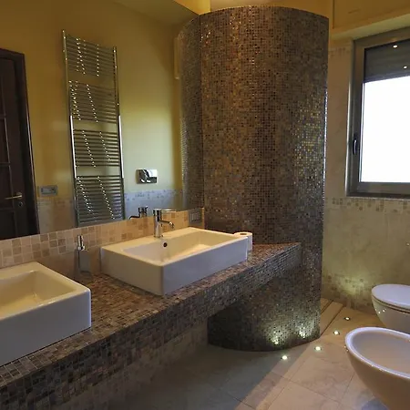 La Ambienti Sanificati Con Generatore Di Ozono Bed & Breakfast 2*