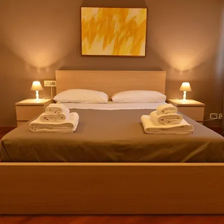 Bed & Breakfast La Ambienti Sanificati Con Generatore Di Ozono 3*