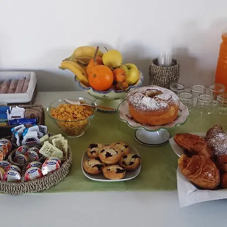 Bed & Breakfast La Ambienti Sanificati Con Generatore Di Ozono Bari